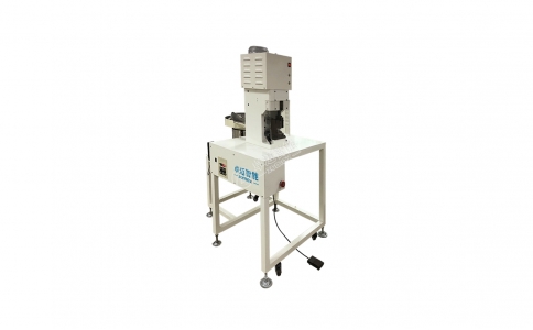 ZM-SAM01 自動(dòng)壓散端子機(jī)（人工腳踏）